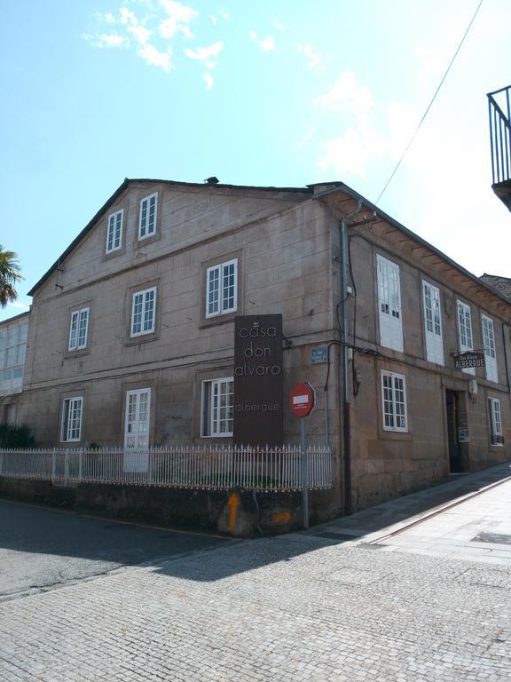 Pension-Albergue Don Alvaro Sarria Exterior photo